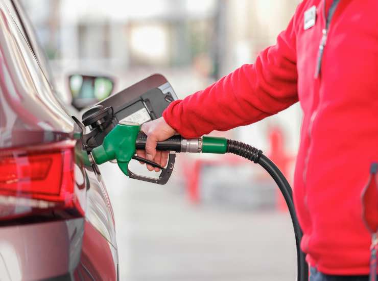 Fare carburante - fonte_pexels - jobsnews.it