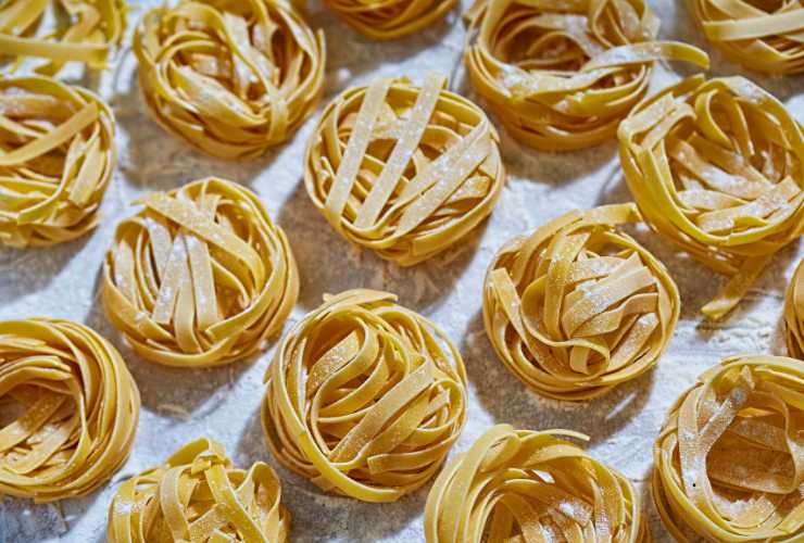 Pasta all'uovo secca - fonte_Canva - jobsnews.it