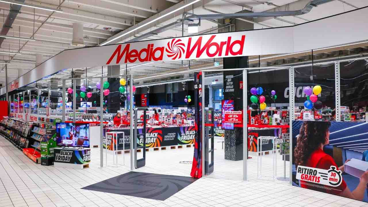 MediaWorld - fonte_Facebook - jobsnews.it