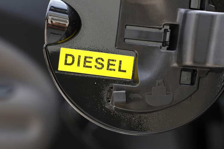 Diesel - fonte_Canva - jobsnews.it